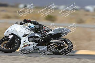 media/Apr-18-2025-CVMA Friday Practice (Fri) [[88baa45499]]/Racer 2/Session 5 (Turn 14 Tip In)/
